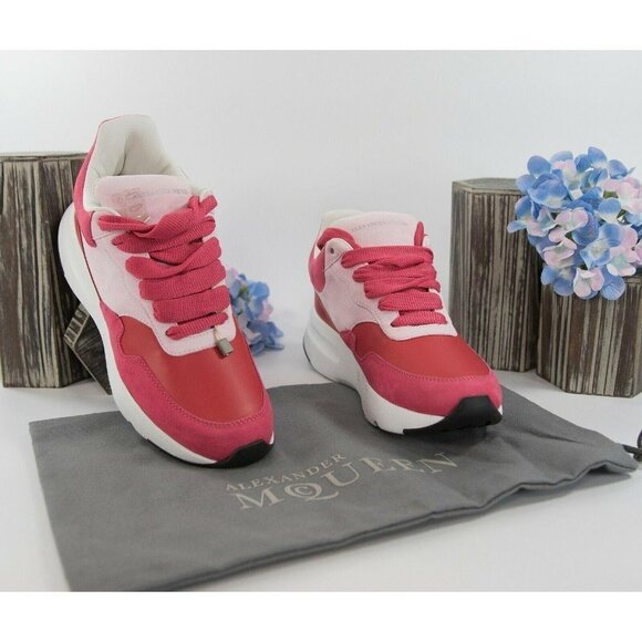 Alexander McQueen Oversized Sole Joey Sneakers - Picture 2 of 9